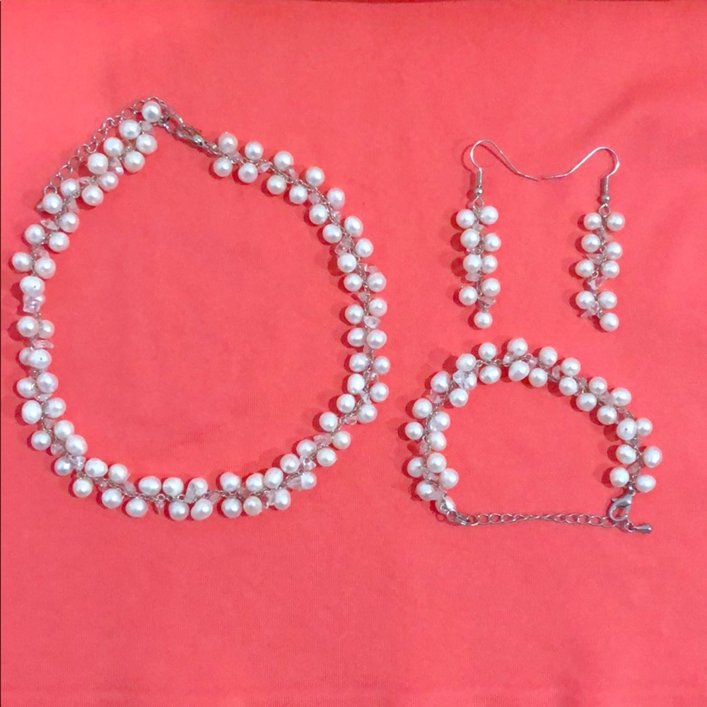 NWOT Freshwater Pearl jewelry set